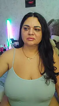 littleRikka online show from 02/15/26, 08:30