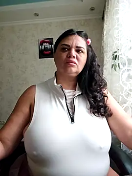 littleRikka online show from 10/10/25, 08:26