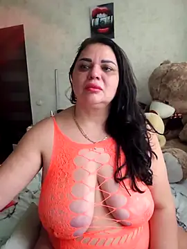 Snapshot of littleRikka chatting on 03/17/26, 06:49 littleRikka online show from 03/17/26, 06:49