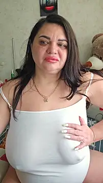 Snapshot of littleRikka chatting on 03/28/26, 08:37 littleRikka online show from 03/28/26, 08:37