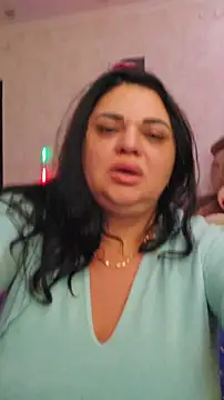 littleRikka online show from 02/05/26, 09:21