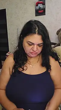 littleRikka online show from 02/19/26, 06:10