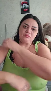 littleRikka online show from 02/27/26, 06:57