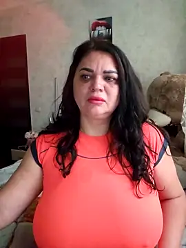 Snapshot of littleRikka chatting on 03/20/26, 06:14 littleRikka online show from 03/20/26, 06:14