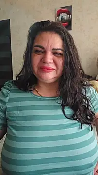 Snapshot of littleRikka chatting on 03/21/26, 07:20 littleRikka online show from 03/21/26, 07:20