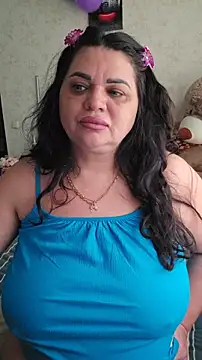 Snapshot of littleRikka chatting on 04/16/26, 06:14 littleRikka online show from 04/16/26, 06:14