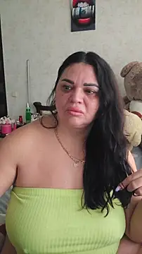 Snapshot of littleRikka chatting on 03/02/26, 07:26 littleRikka online show from 03/02/26, 07:26