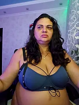 Snapshot of littleRikka chatting on 11/04/25, 08:34 littleRikka online show from 11/04/25, 08:34