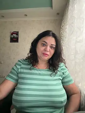 littleRikka online show from 01/16/25, 07:28