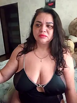 Snapshot of littleRikka chatting on 03/16/26, 06:28 littleRikka online show from 03/16/26, 06:28