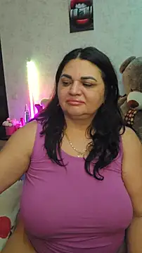 littleRikka online show from 02/12/26, 08:08