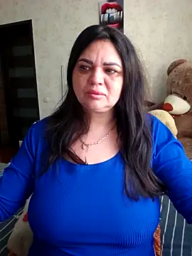 Snapshot of littleRikka chatting on 04/05/26, 06:09 littleRikka online show from 04/05/26, 06:09