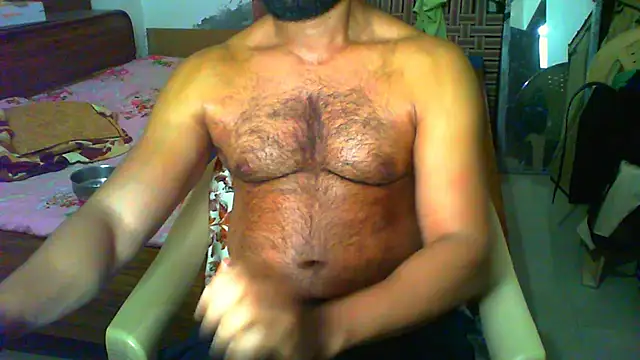 Snapshot of Vbestshow chatting on 04/07/26, 12:01 Vbestshow online show from 04/07/26, 12:01