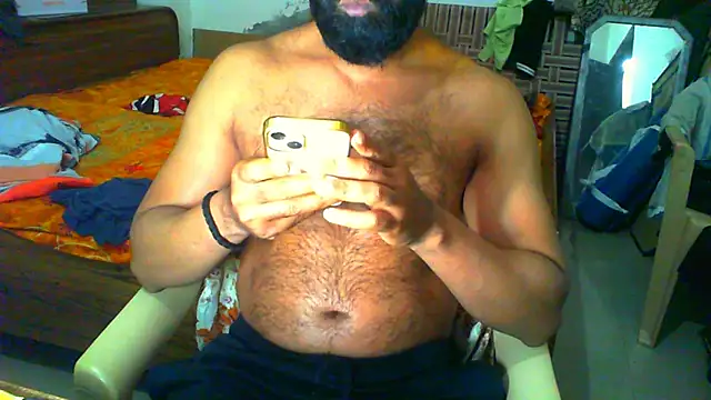 Snapshot of Vbestshow chatting on 03/23/26, 06:41 Vbestshow online show from 03/23/26, 06:41