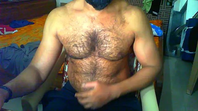 Snapshot of Vbestshow chatting on 03/12/26, 12:20 Vbestshow online show from 03/12/26, 12:20