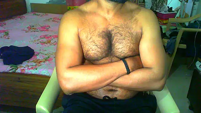 Snapshot of Vbestshow chatting on 04/16/26, 11:22 Vbestshow online show from 04/16/26, 11:22