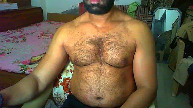 Snapshot of Vbestshow chatting on 04/03/26, 01:17 Vbestshow online show from 04/03/26, 01:17