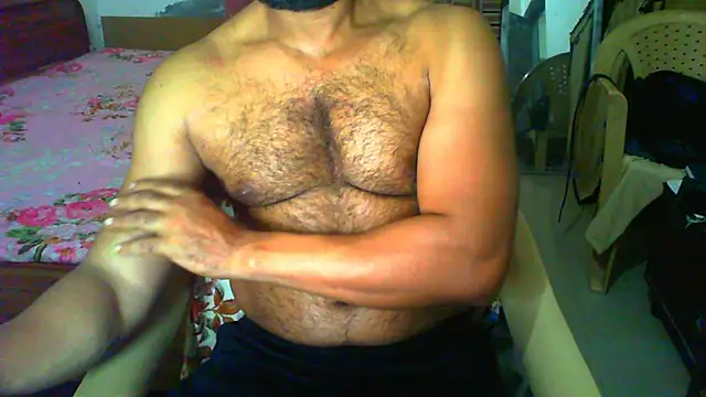 Snapshot of Vbestshow chatting on 04/09/26, 01:06 Vbestshow online show from 04/09/26, 01:06