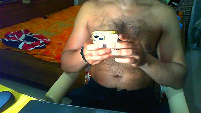 Snapshot of Vbestshow chatting on 03/17/26, 12:08 Vbestshow online show from 03/17/26, 12:08