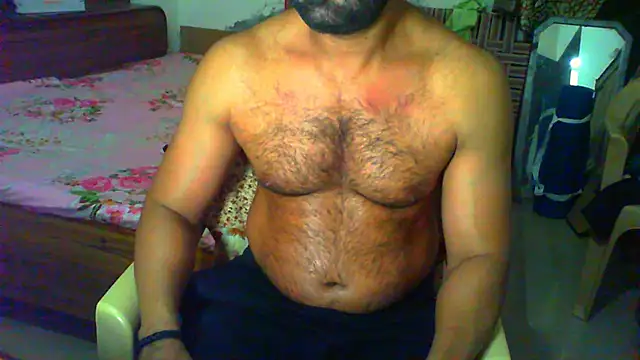 Snapshot of Vbestshow chatting on 03/26/26, 11:46 Vbestshow online show from 03/26/26, 11:46