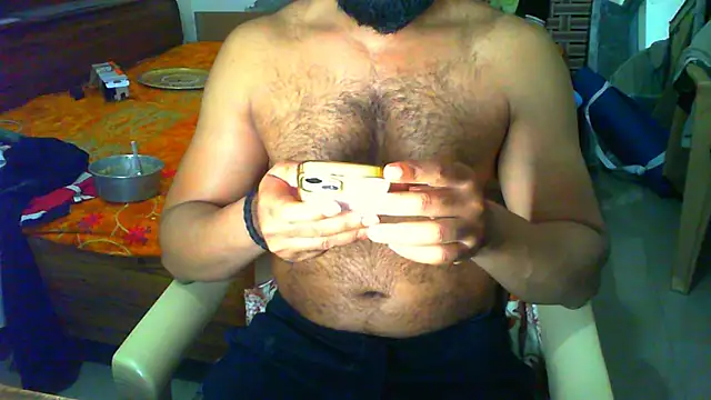 Snapshot of Vbestshow chatting on 03/19/26, 01:00 Vbestshow online show from 03/19/26, 01:00