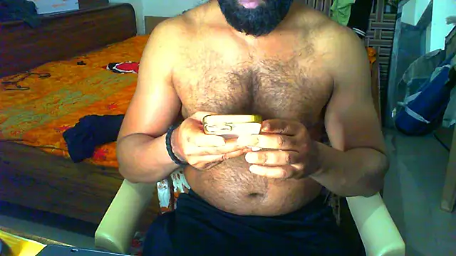 Snapshot of Vbestshow chatting on 03/24/26, 12:38 Vbestshow online show from 03/24/26, 12:38