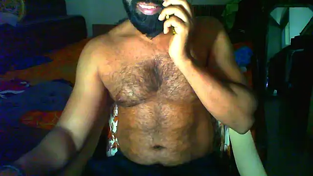 Snapshot of Vbestshow chatting on 03/13/26, 12:43 Vbestshow online show from 03/13/26, 12:43