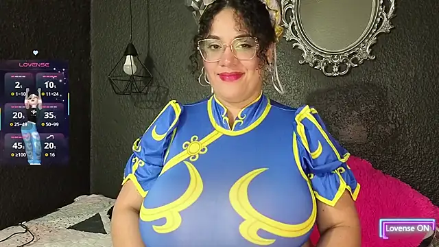 dulce lf online show from 10/31/25, 05:37