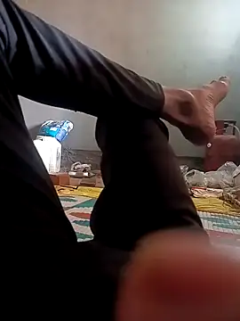 Bengali BULL1 online show from 10/28/25, 08:46