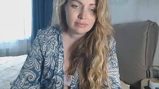 Snapshot of xxkristinaxx chatting on 05/15/26, 08:23 xxkristinaxx online show from 05/15/26, 08:23