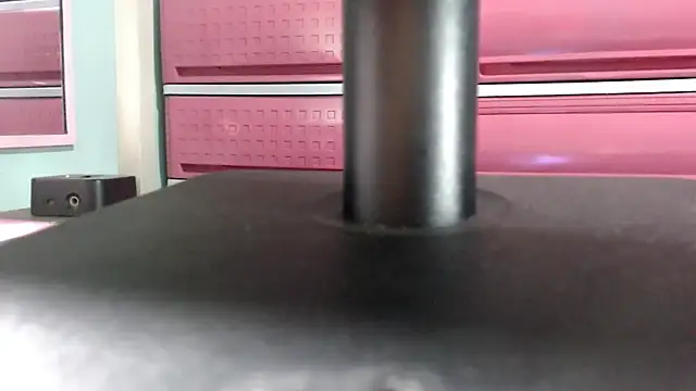 Snapshot of hersheykisses07 chatting on 02/28/26, 04:34 hersheykisses07 online show from 02/28/26, 04:34