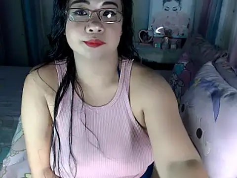 Snapshot of hersheykisses07 chatting on 02/26/26, 03:17 hersheykisses07 online show from 02/26/26, 03:17