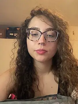 ladyturtle online show from 05/24/26, 08:31
