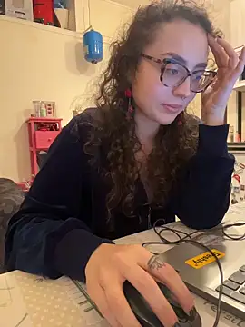 ladyturtle online show from 04/25/26, 08:50