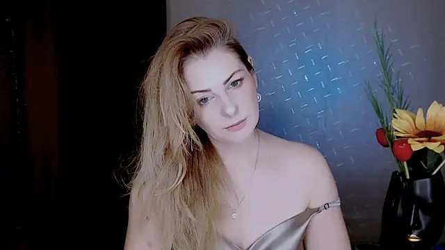 Eleonores online show from 11/28/25, 05:18