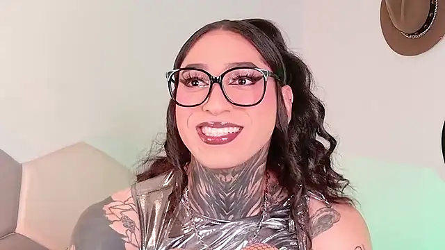 juliana robles online show from 02/19/26, 10:45