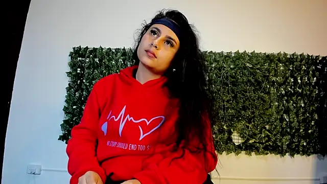 AbbyTaylorr online show from 04/10/26, 12:28