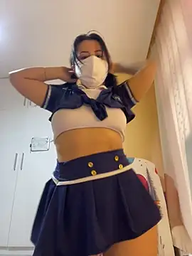 White-Petite online show from 02/03/26, 01:49