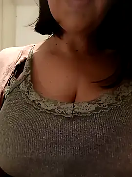 Dolcissima33 online show from 02/12/25, 07:13