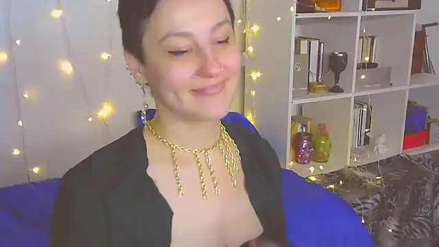 MartaBounty online show from 12/15/24, 10:47