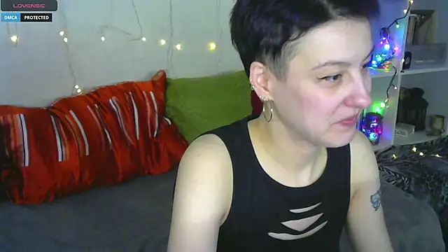 Snapshot of MartaBounty chatting on 02/05/26, 01:23 MartaBounty online show from 02/05/26, 01:23