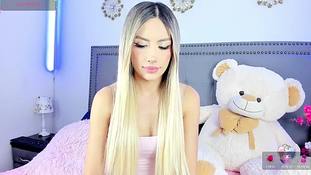 ale lovee online show from 04/22/26, 12:39