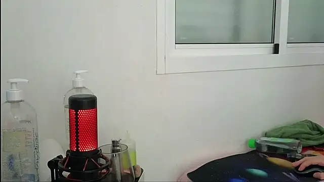 Snapshot of Germangirl1996 chatting on 03/21/25, 08:08 Germangirl1996 online show from 03/21/25, 08:08