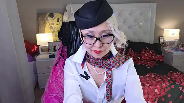 RoxalanaStar online show from 03/22/26, 08:21