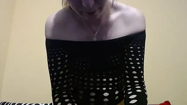 christine33 online show from 02/27/26, 03:23