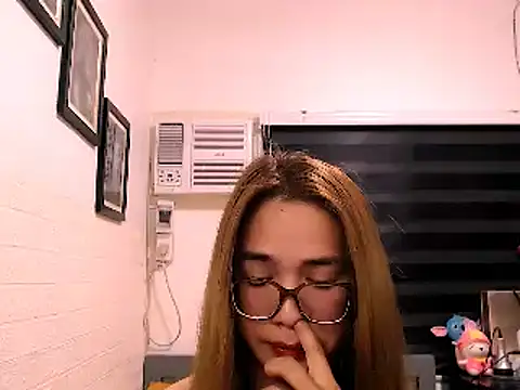 BIG SAUSAGE 69 online show from 10/29/25, 01:10