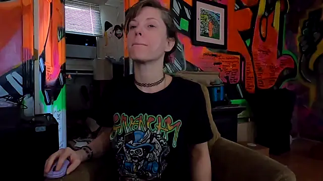Snapshot of TheDaisyChaos chatting on 02/20/25, 05:09 TheDaisyChaos online show from 02/20/25, 05:09