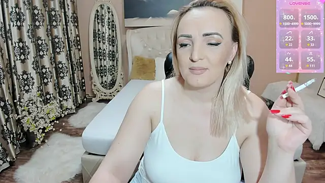 AnneRainn online show from 01/18/26, 08:34