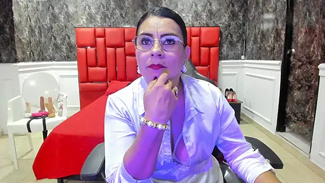 Imyourdirtymilf online show from 11/07/25, 07:40