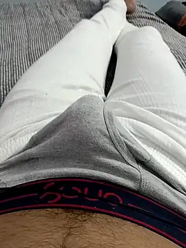 Babyucum4me online show from 11/07/25, 06:12